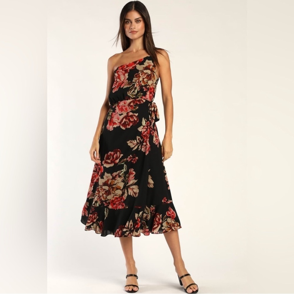 NWT Lulu’s Divine Blooms Black Floral Print One-Shoulder Midi Wrap Dress